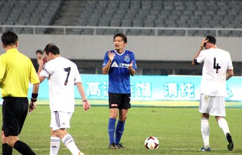 官宣 贾秀全求职失败 47岁国足名宿爆冷复出,签约中超降级队
